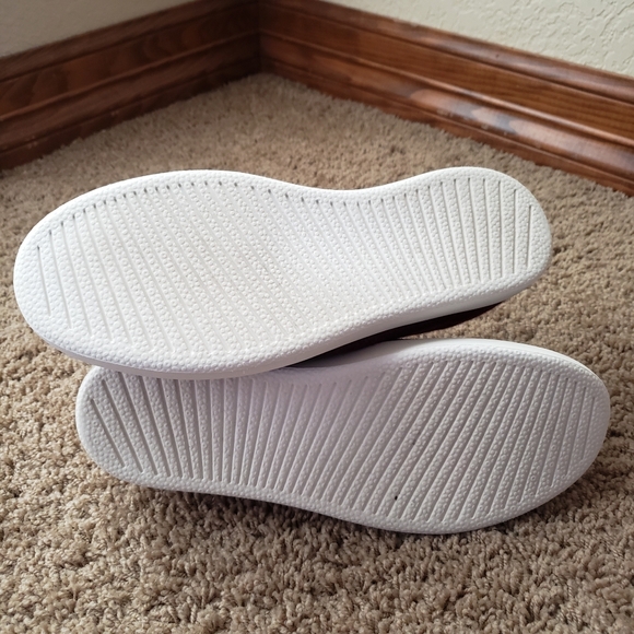 Allbirds Wool Runners Hazy Burgundy W Sz 9 - Picture 3 of 10